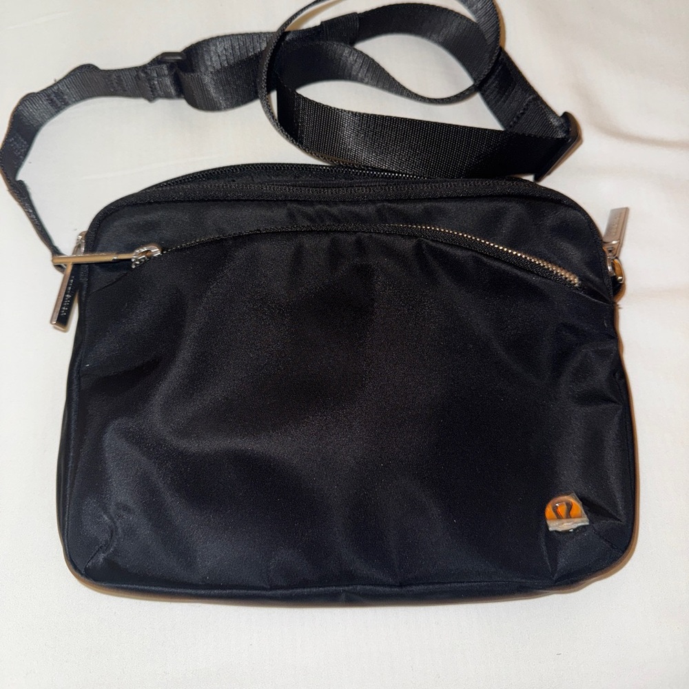 Lululemon City Adventure Black Crossbody Bag